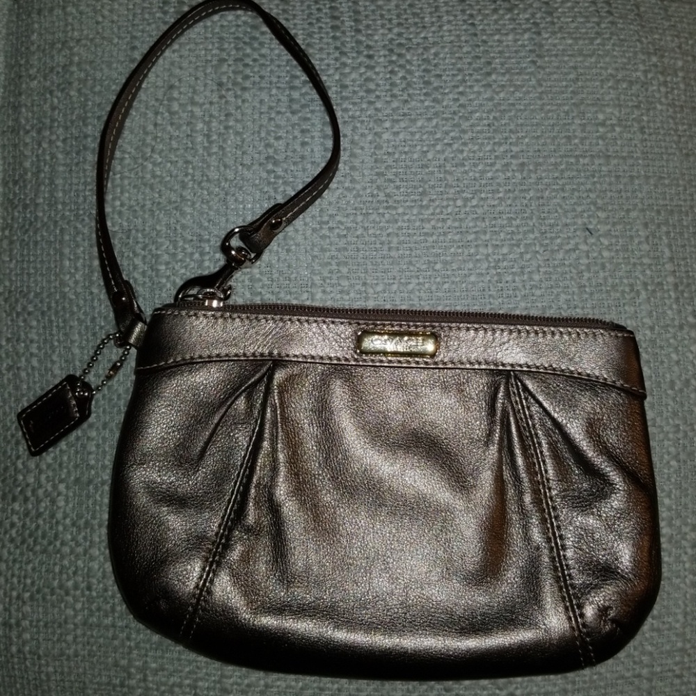 Coach silver/ pewter metallic wristlet wallet